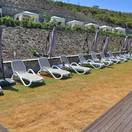 Bodrum Adabuku Luks 2+1 Ozel Plaj Ve Havuzlu *