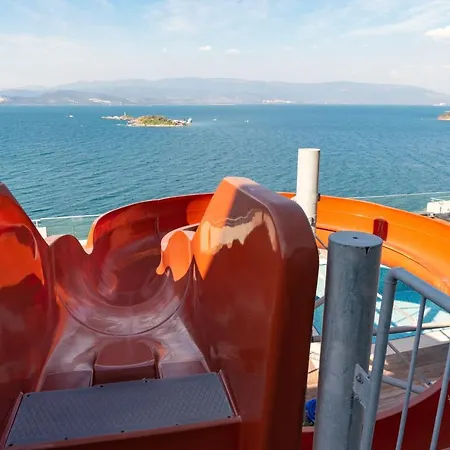 Bodrum Adabuku Luks 2+1 Ozel Plaj Ve Havuzlu